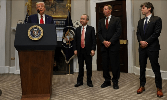 Deepseek vs Stargate